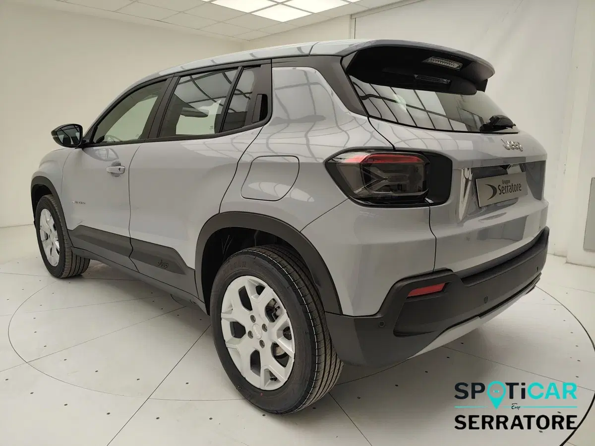 Jeep Avenger nuova a Como (4)