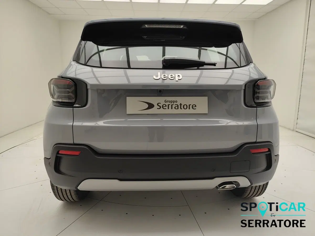 Jeep Avenger nuova a Como (5)