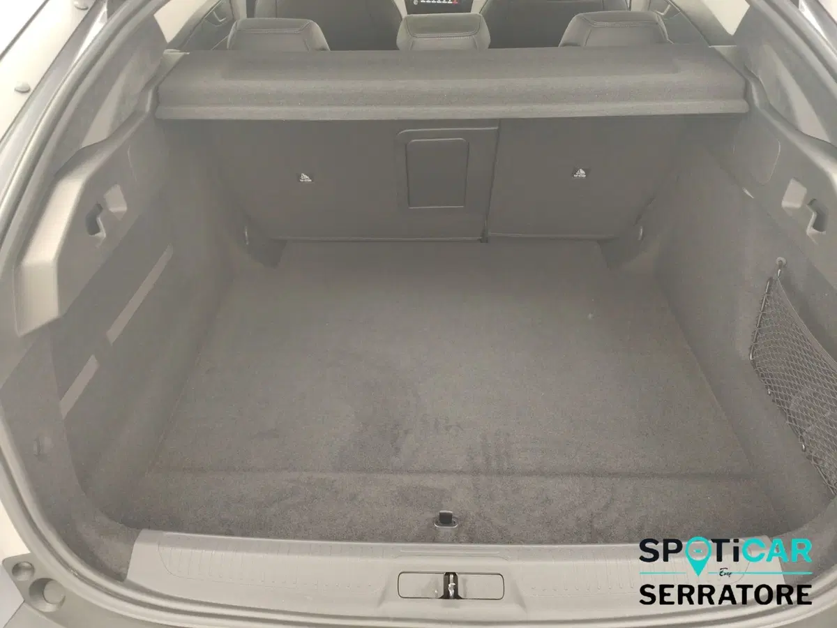 Peugeot 408 nuova a Como (16)