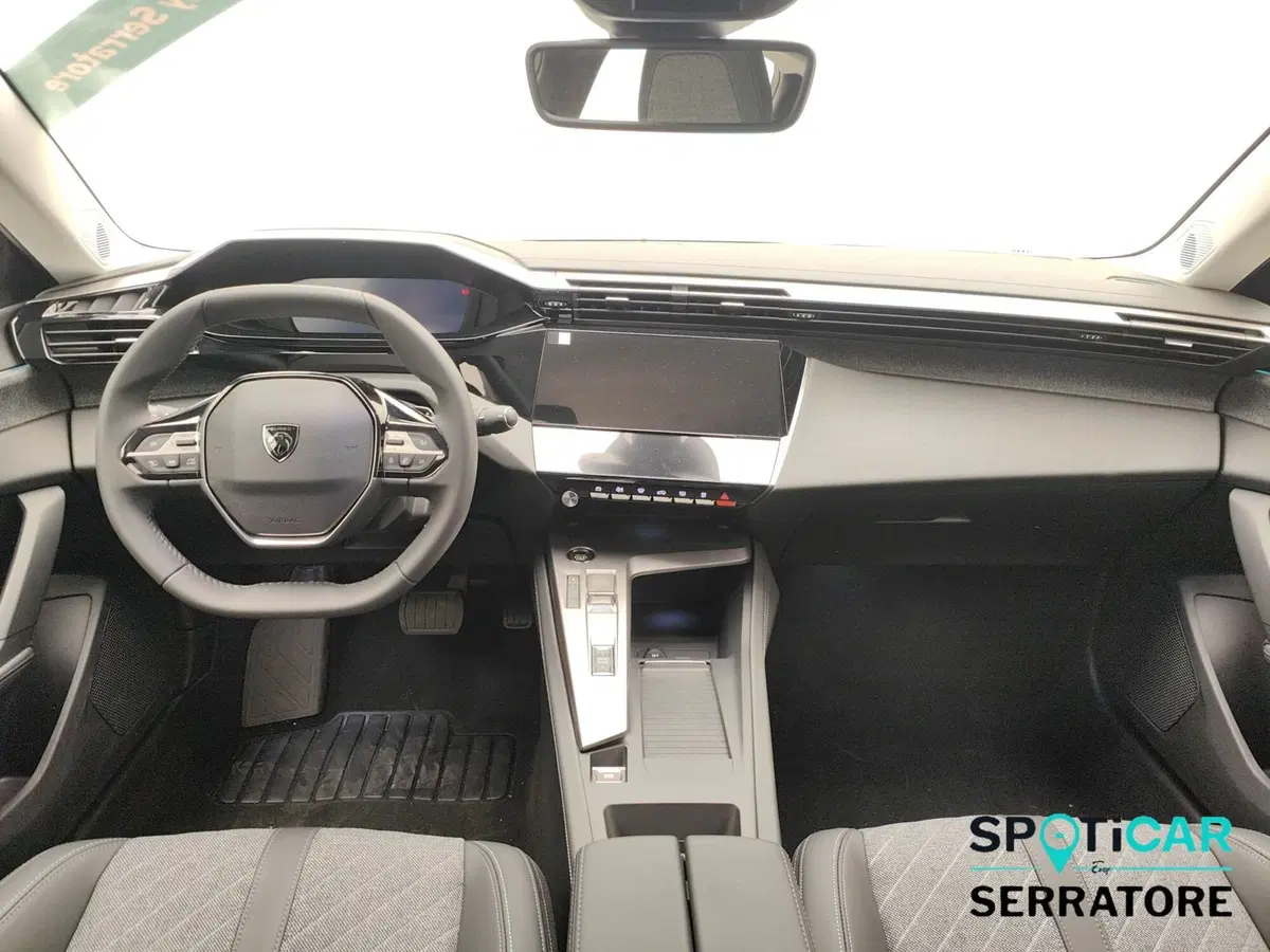 Peugeot 408 nuova a Como (7)