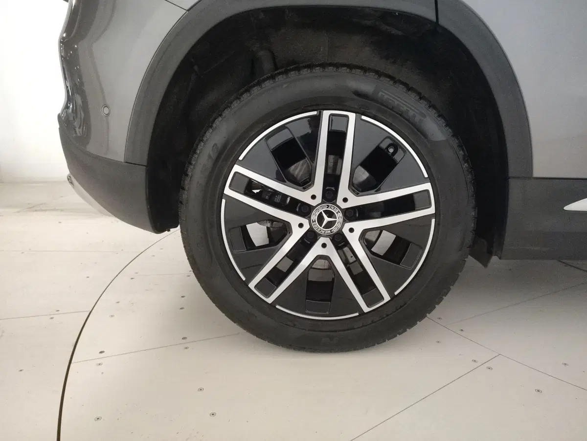Mercedes-Benz GLA SUV usata a Alessandria (13)