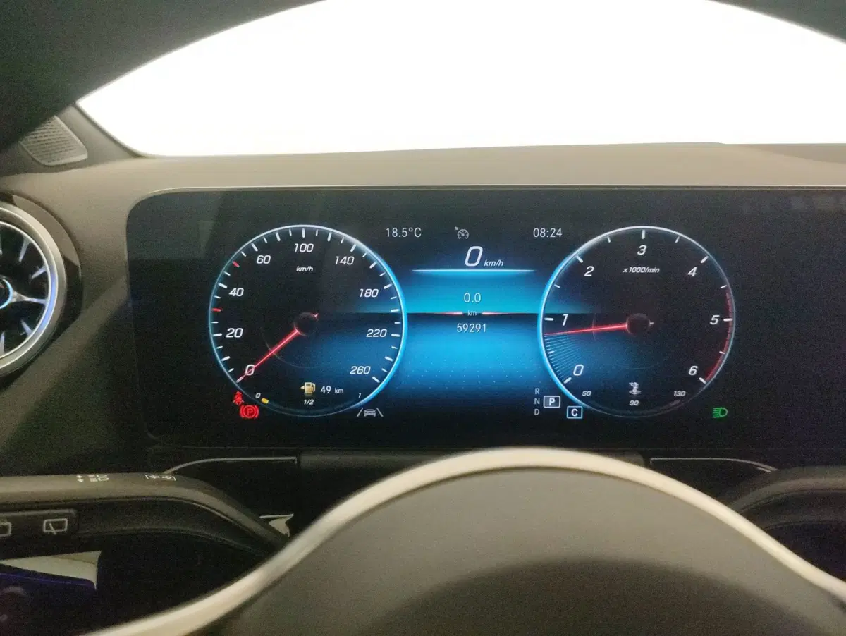 Mercedes-Benz GLA SUV usata a Alessandria (14)