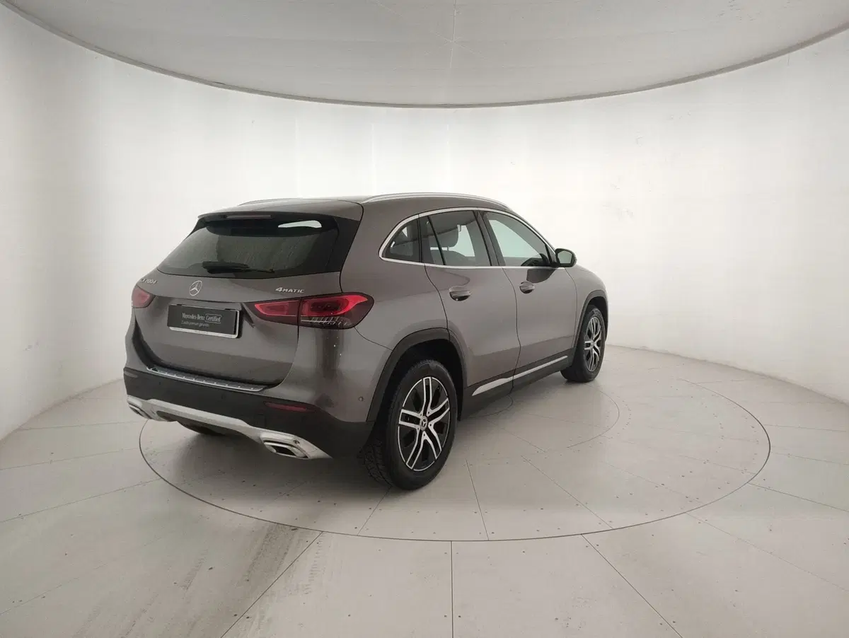 Mercedes-Benz GLA SUV usata a Alessandria (4)