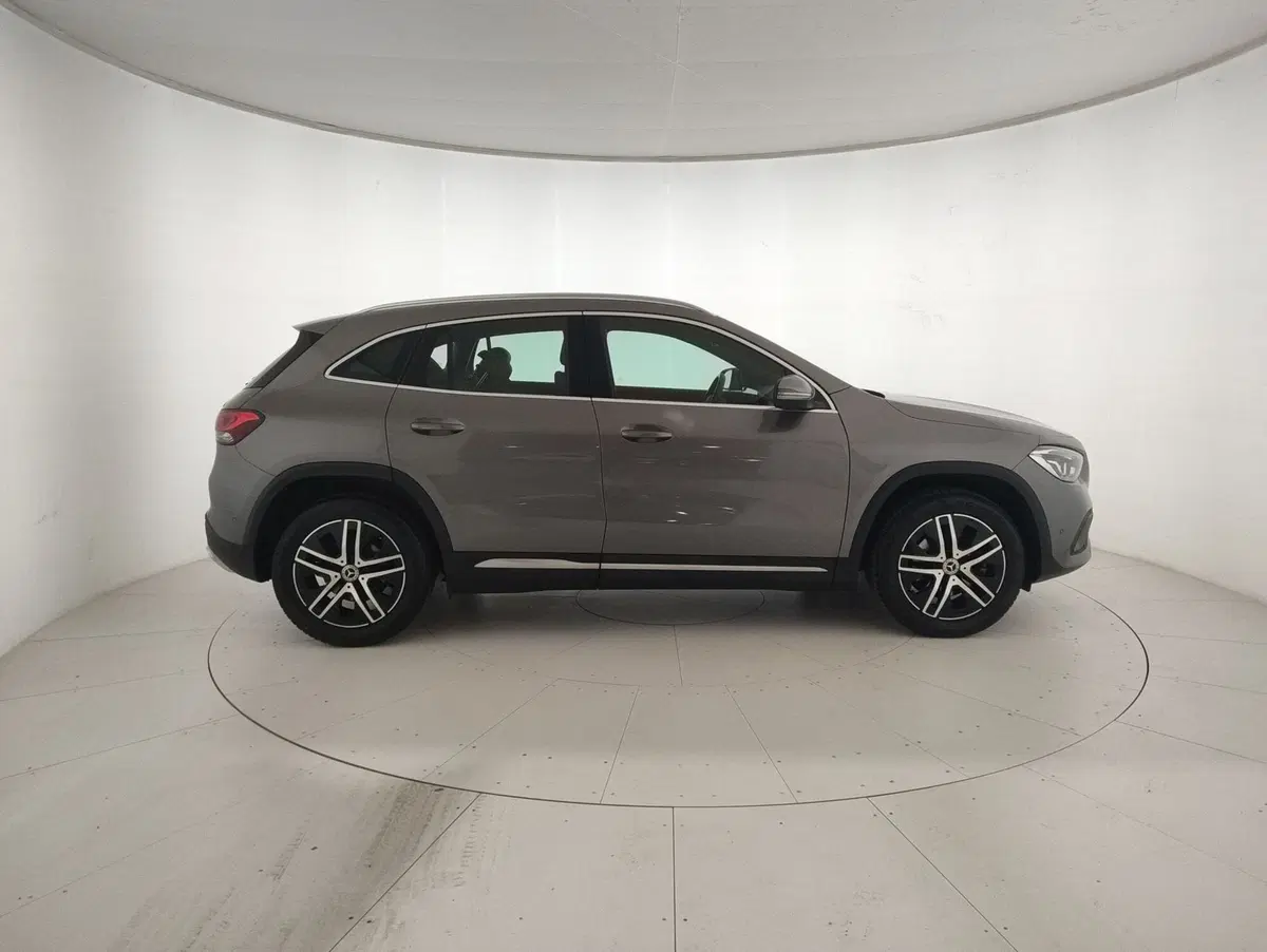 Mercedes-Benz GLA SUV usata a Alessandria (5)