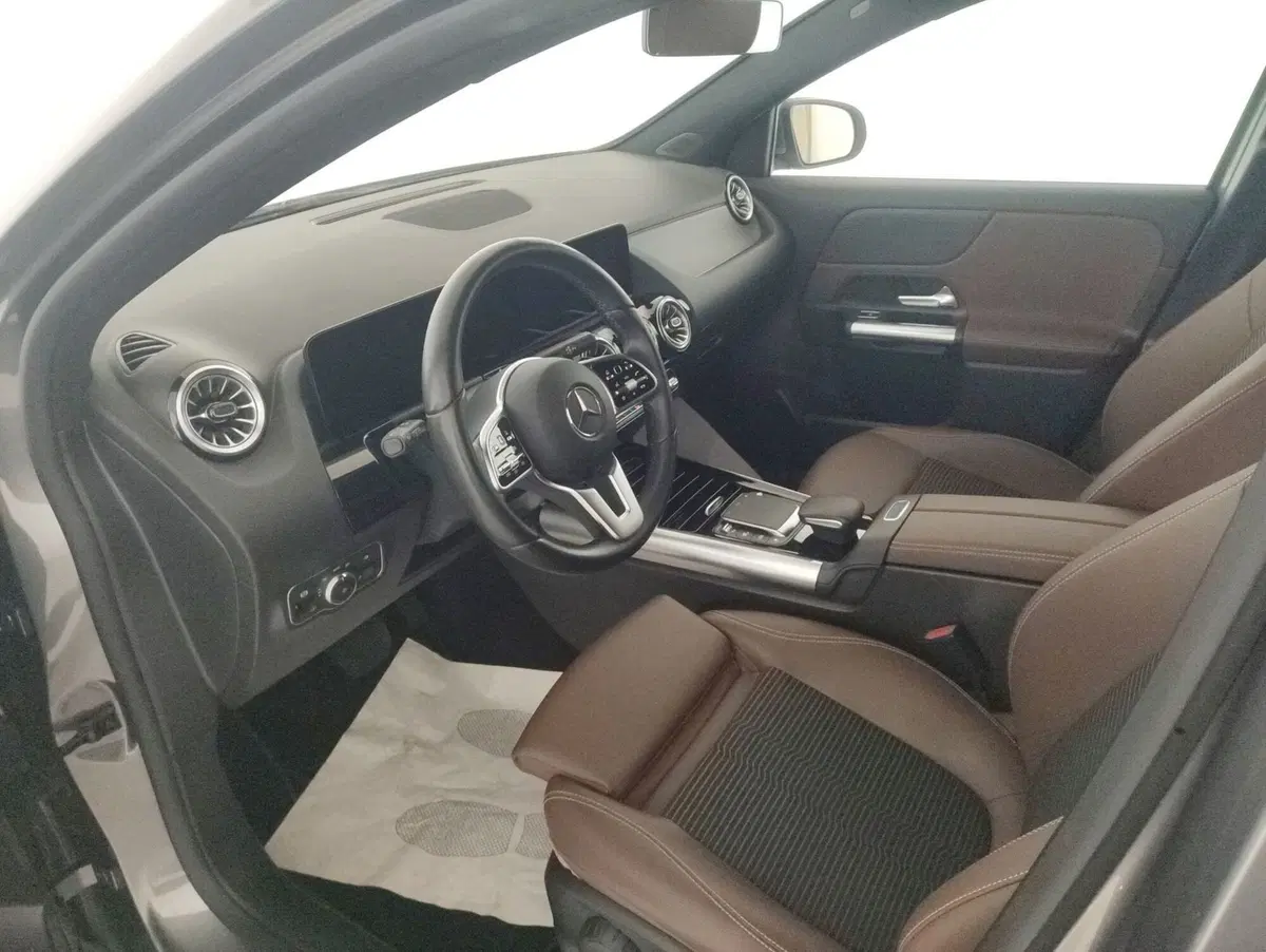 Mercedes-Benz GLA SUV usata a Alessandria (6)