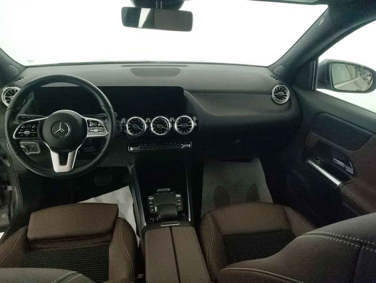 Mercedes-Benz GLA SUV usata a Alessandria (7)