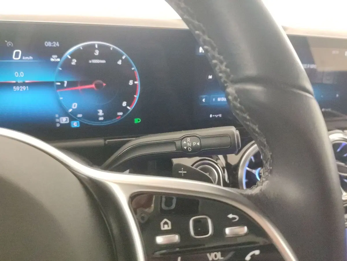 Mercedes-Benz GLA SUV usata a Alessandria (9)
