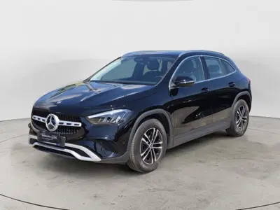 Mercedes-Benz GLA SUV 180 d Advanced auto del 2025 usata