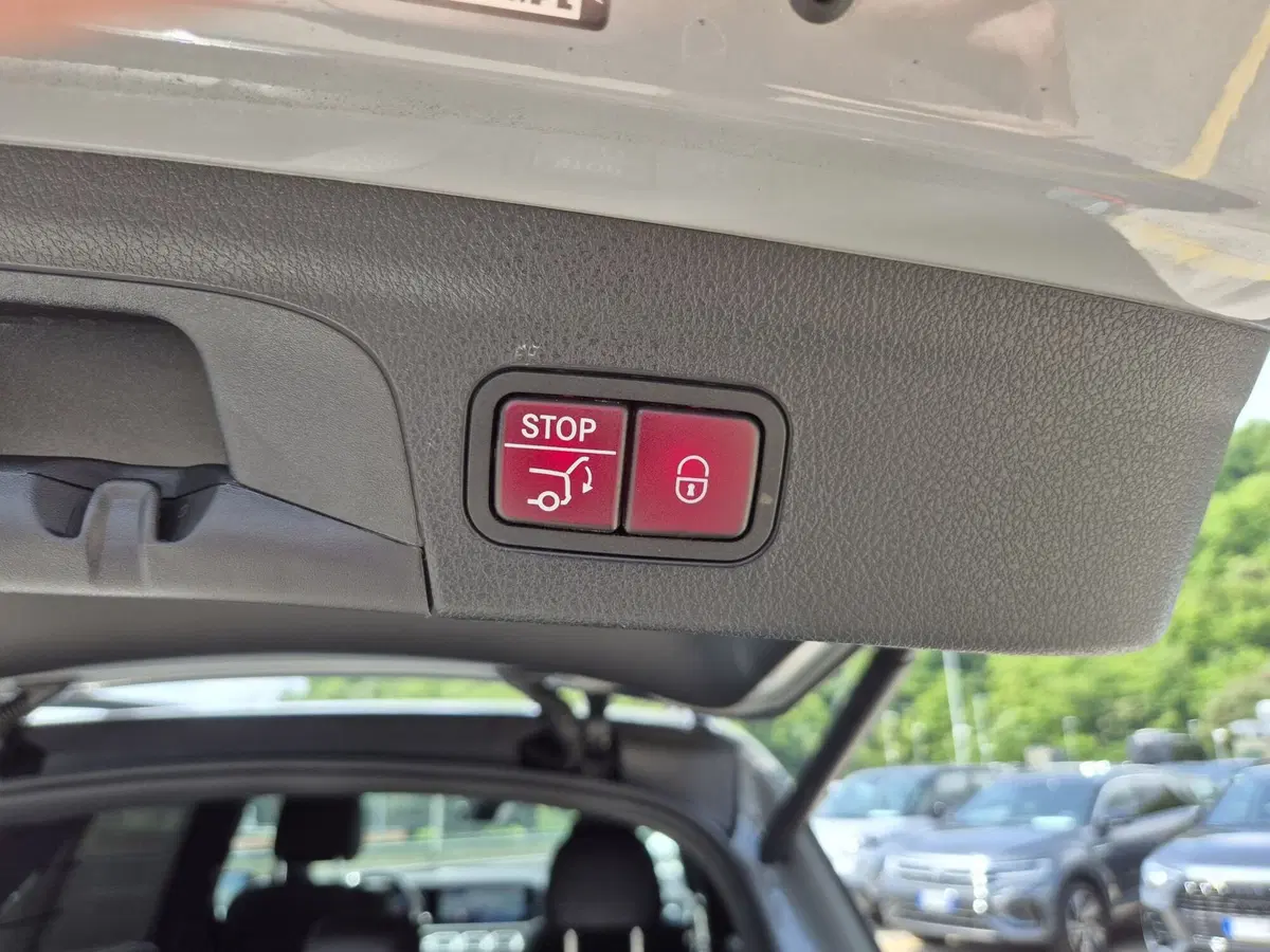 Mercedes-Benz GLE SUV usata  (16)