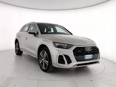 Audi Q5 50 3.0 tdi mhev 48V S line quattro tiptronic del 2023 usata a Caserta