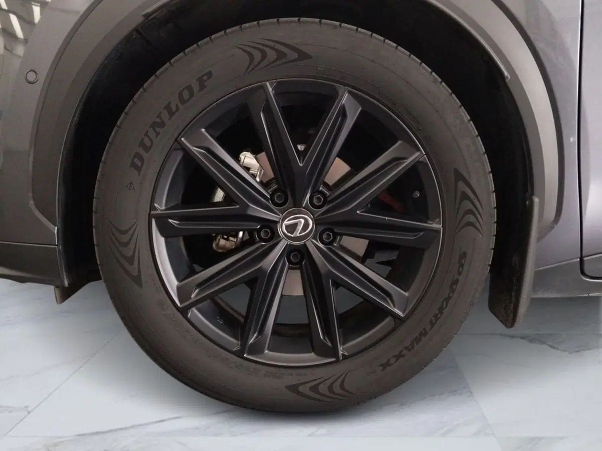 Lexus LBX usata a Roma (13)