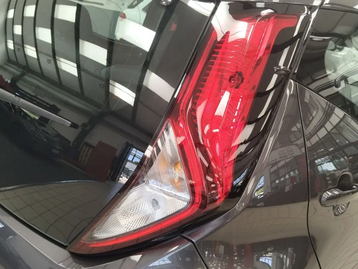 Toyota Aygo usata a Roma (17)
