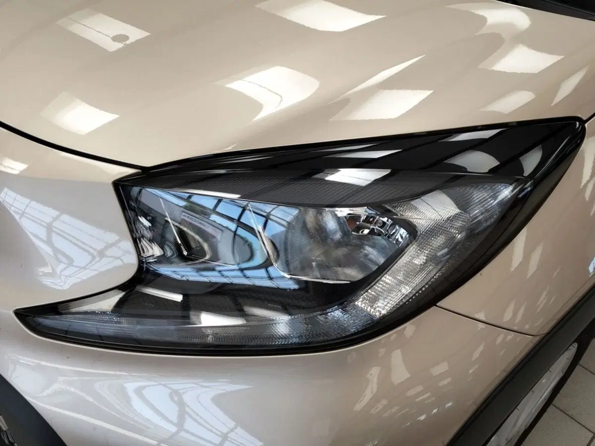 Toyota Aygo X usata a Roma (14)