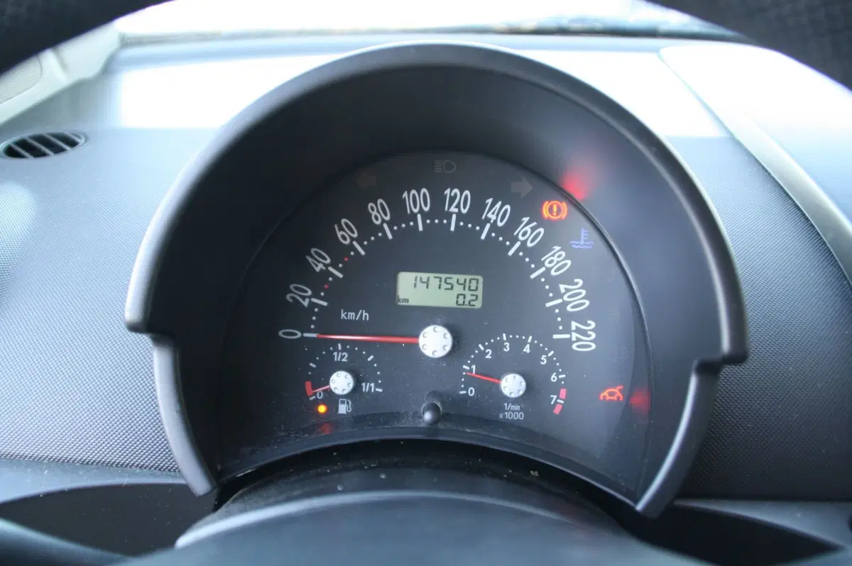 Volkswagen New Beetle usata a Pordenone (10)