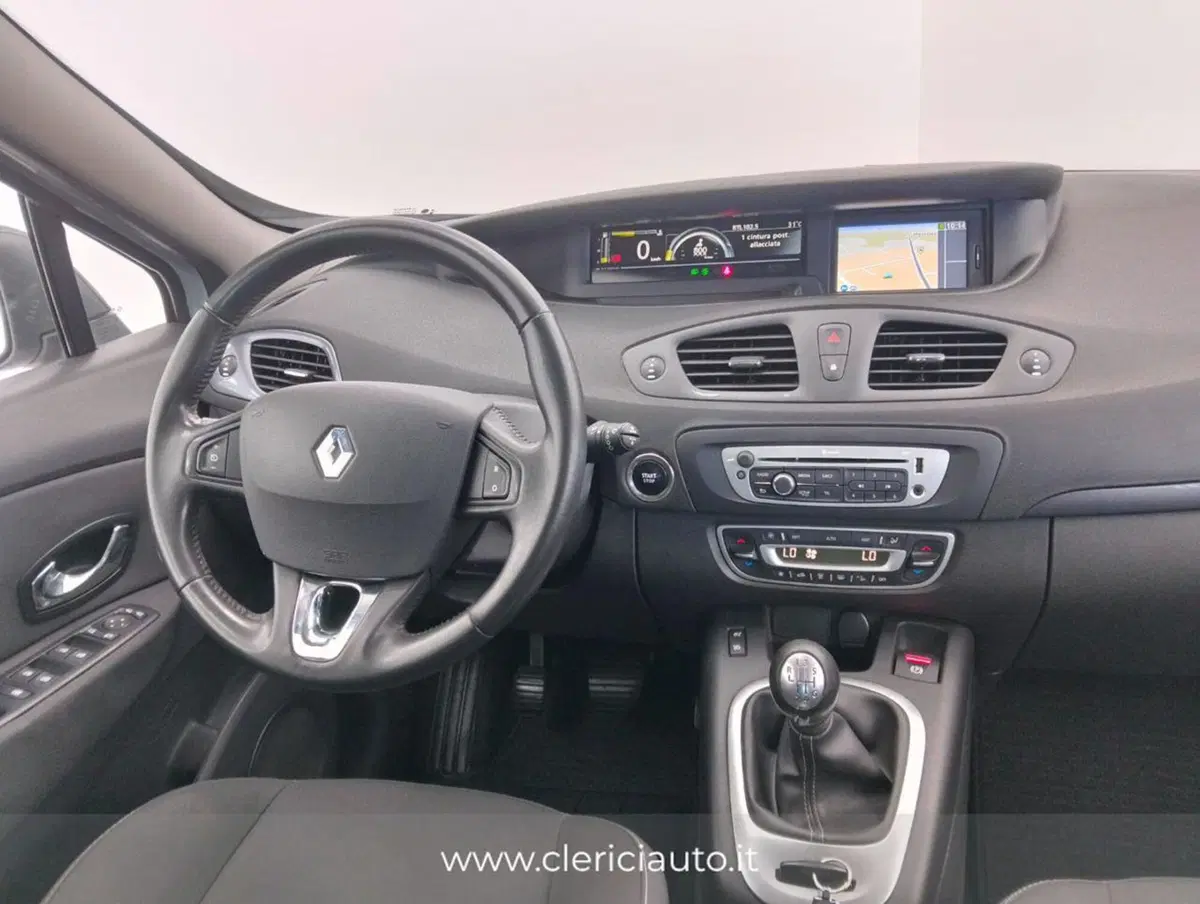 Renault Scénic usata a Como (13)