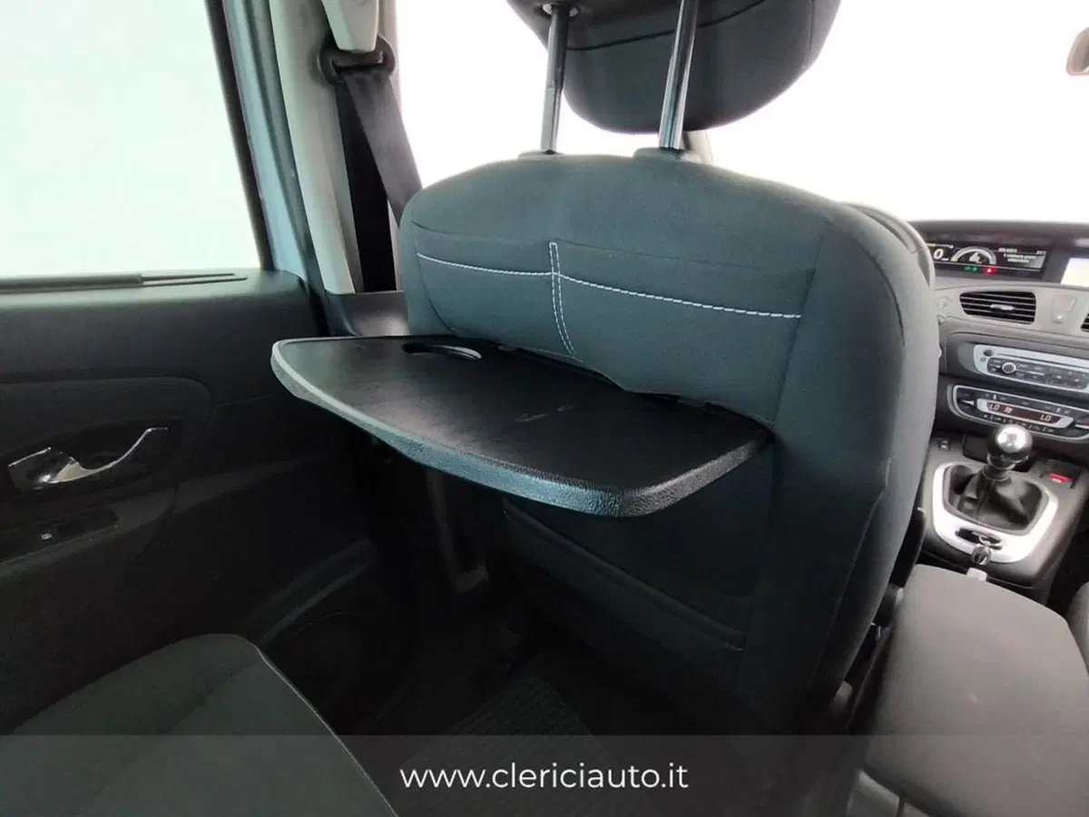 Renault Scénic usata a Como (14)