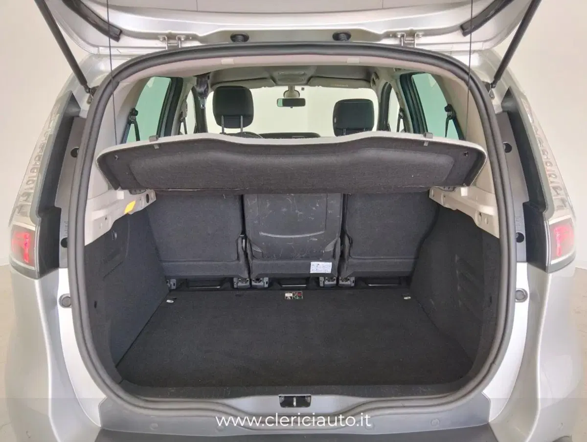 Renault Scénic usata a Como (19)