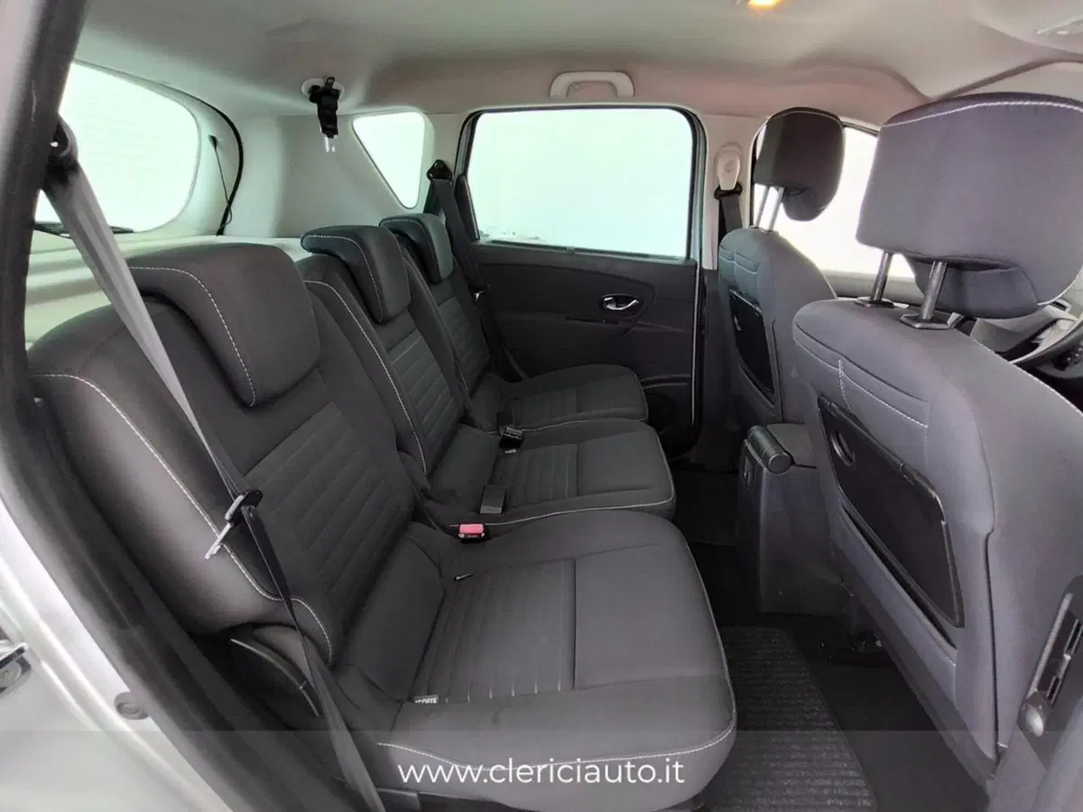 Renault Scénic usata a Como (5)