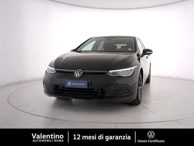Volkswagen Golf 1.0 TSI EVO Life del 2023 usata a Roma