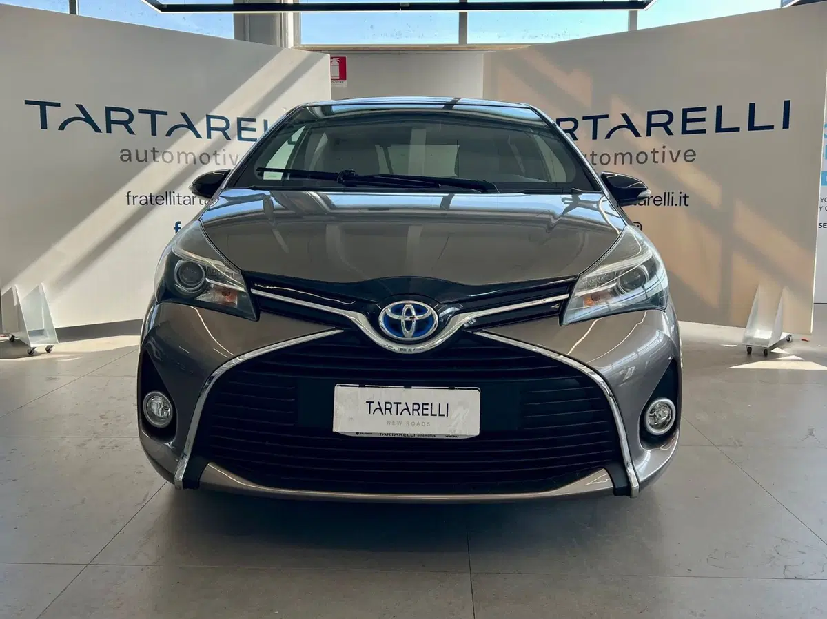 Toyota Yaris usata a Bari (2)