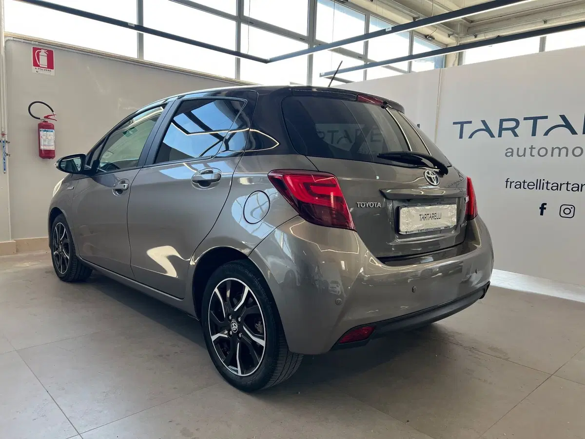 Toyota Yaris usata a Bari (6)