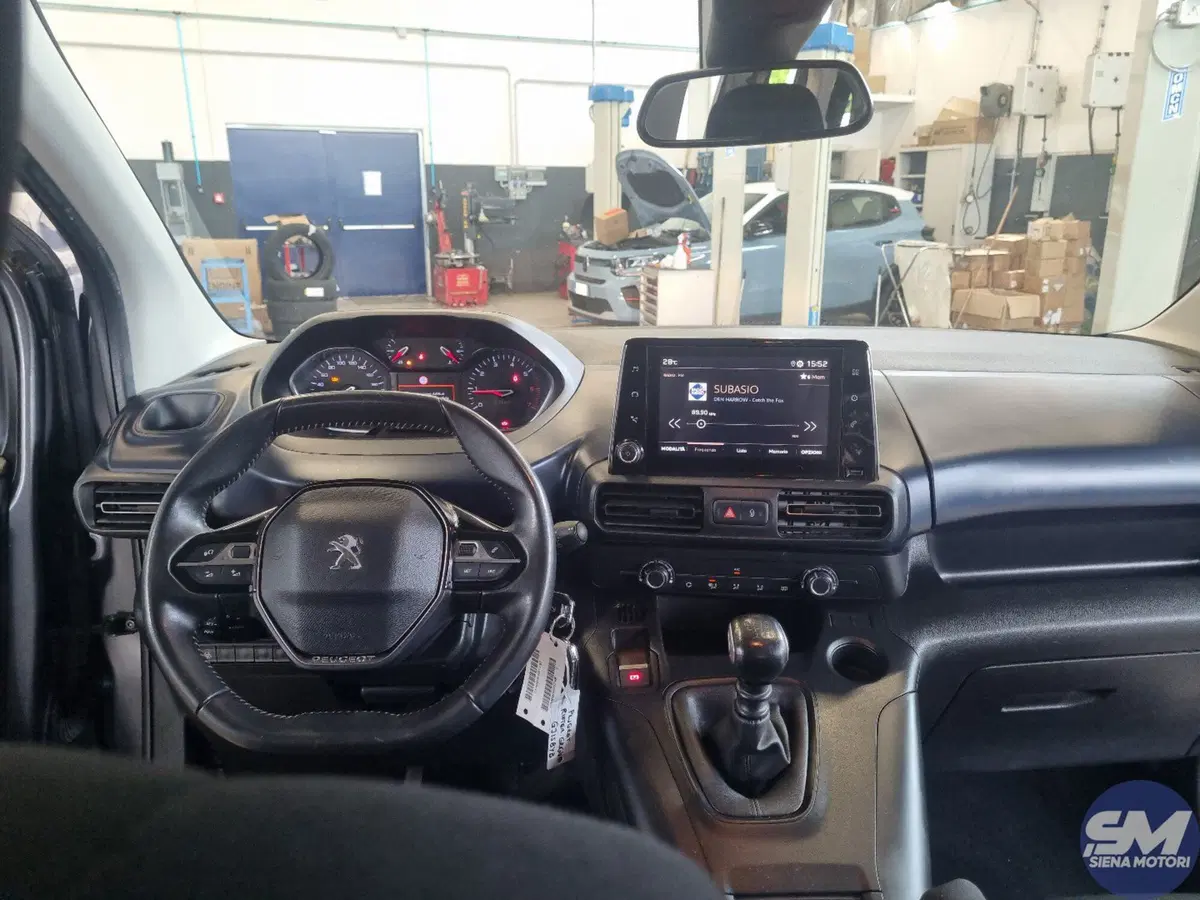Peugeot Rifter usata a Siena (14)