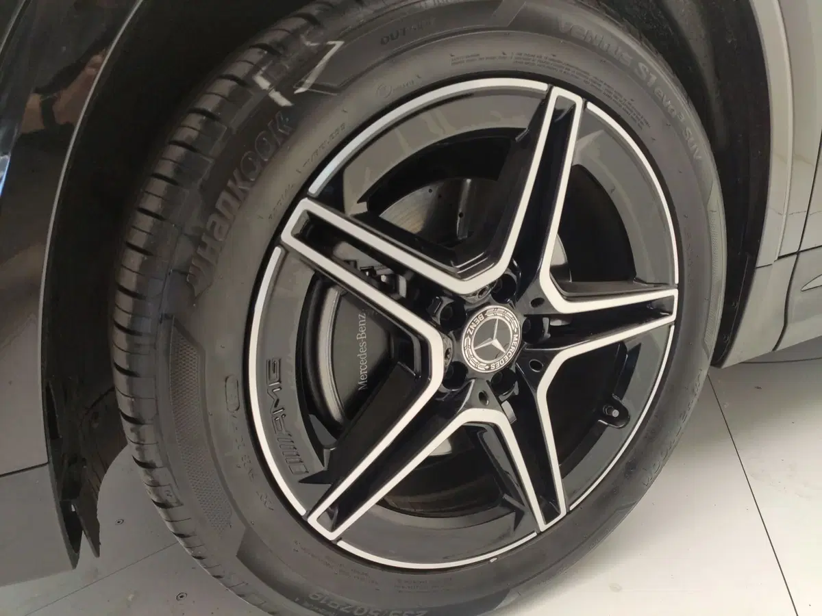 Mercedes-Benz GLA SUV usata a Avellino (12)