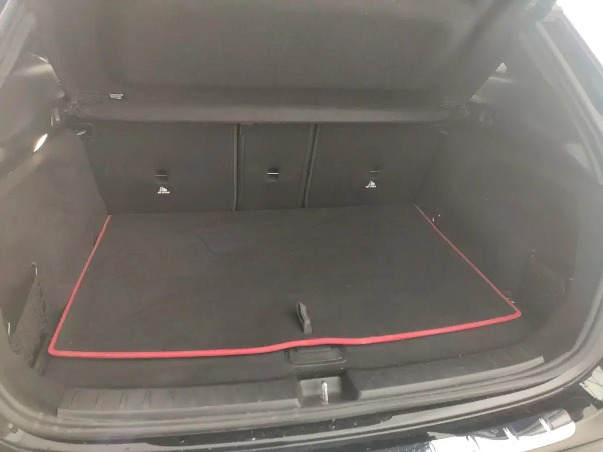Mercedes-Benz GLA SUV usata a Avellino (16)
