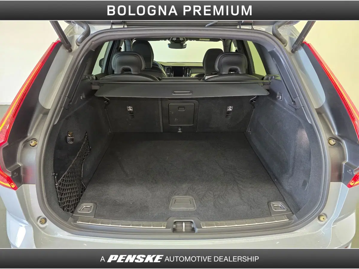 Volvo XC60 usata a Bologna (10)