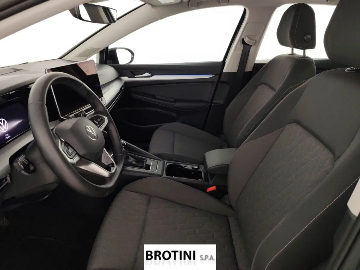 Volkswagen Golf usata a Massa-Carrara (7)