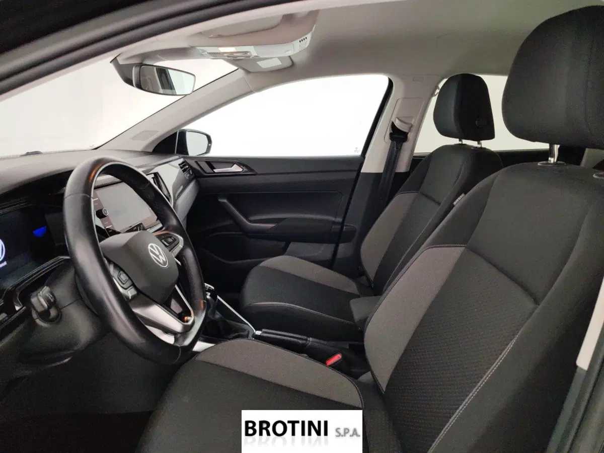 Volkswagen Polo usata a Massa-Carrara (7)