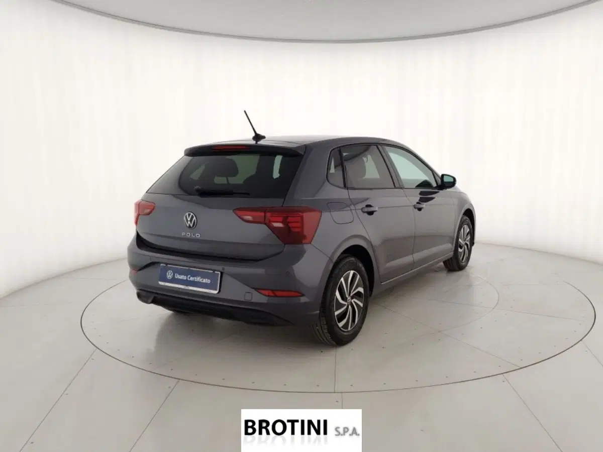 Volkswagen Polo usata a Massa-Carrara (3)