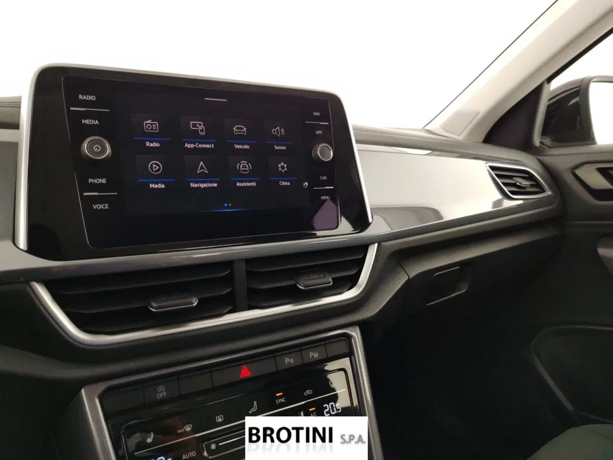 Volkswagen T-Roc usata a Massa-Carrara (13)