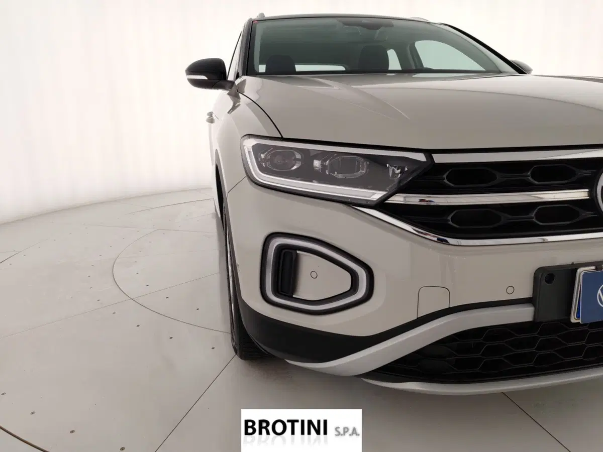 Volkswagen T-Roc usata a Massa-Carrara (5)