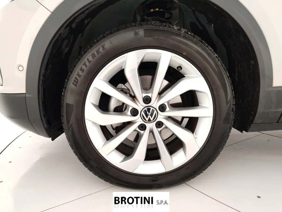 Volkswagen T-Roc usata a Massa-Carrara (6)
