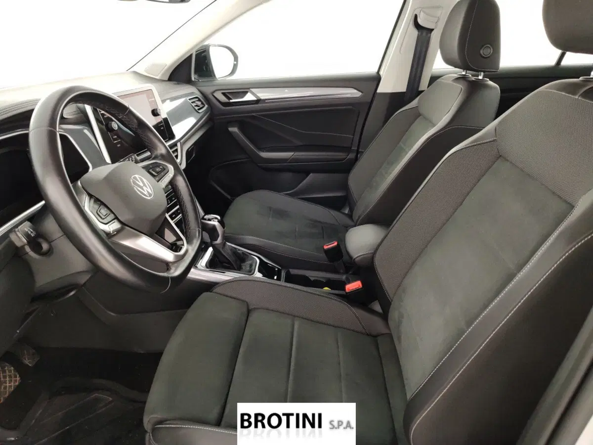 Volkswagen T-Roc usata a Massa-Carrara (7)