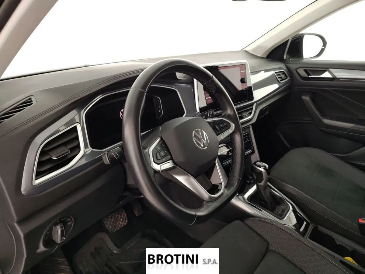 Volkswagen T-Roc usata a Massa-Carrara (8)