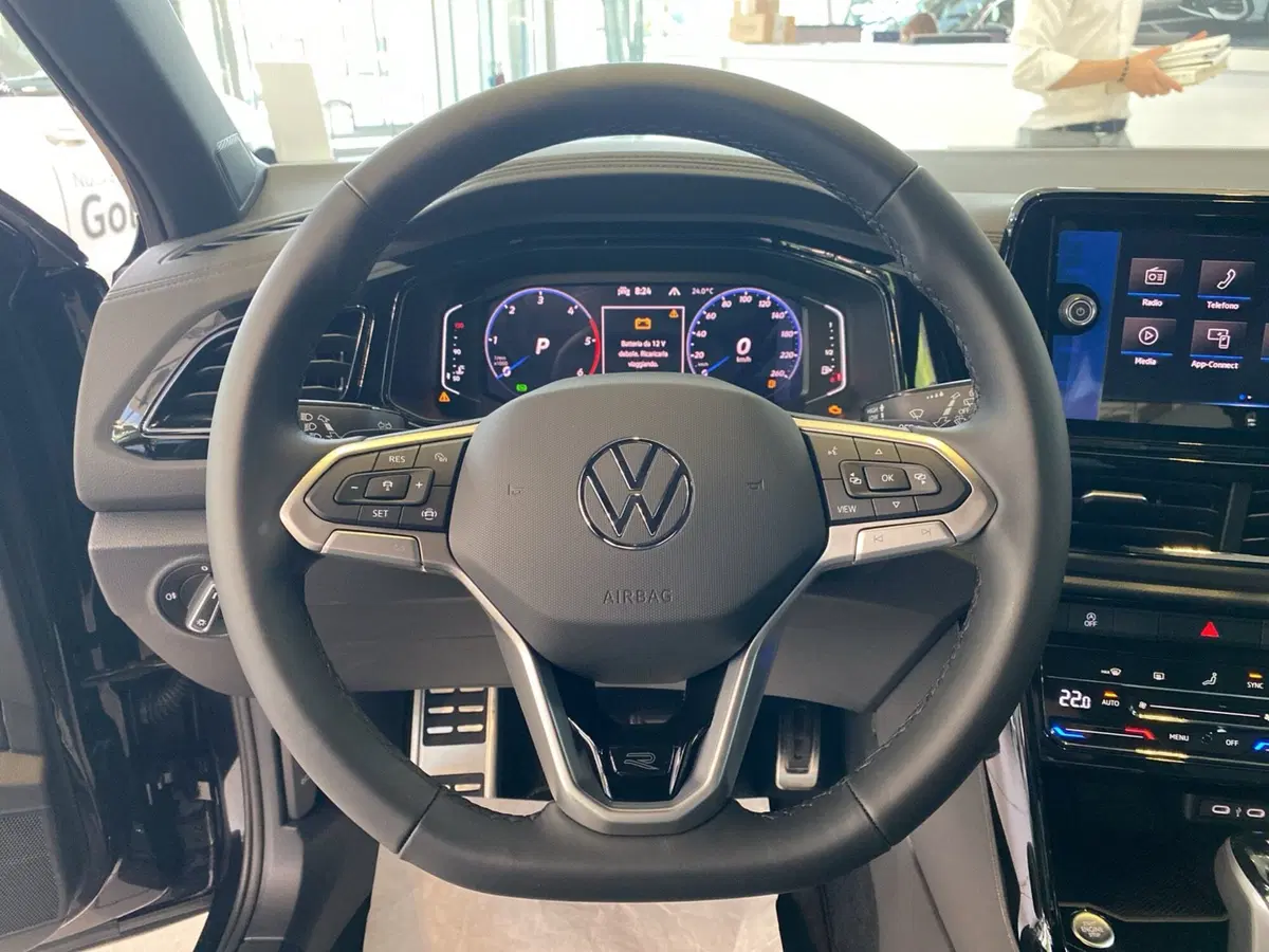 Volkswagen T-Roc usata a Varese (10)