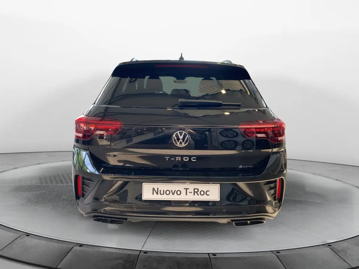 Volkswagen T-Roc usata a Varese (5)
