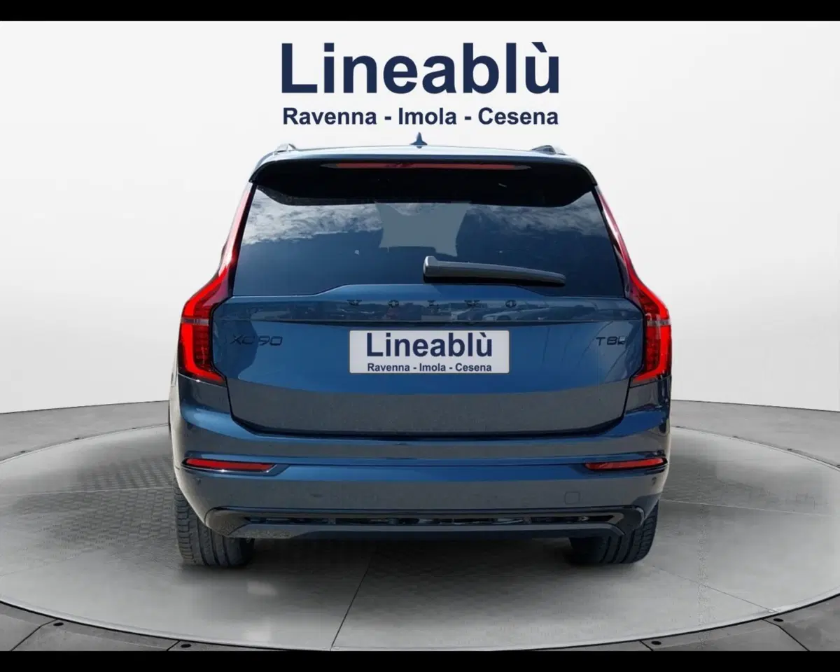 Volvo XC90 nuova a Bologna (4)