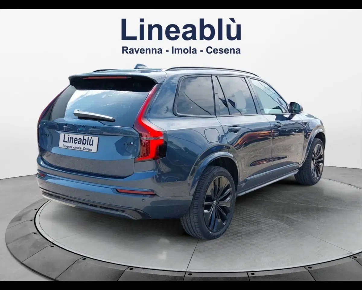 Volvo XC90 nuova a Bologna (5)