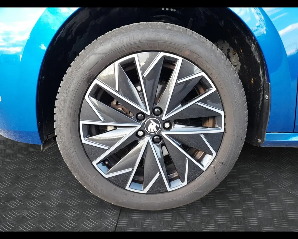 Skoda Kamiq usata a Ravenna (14)