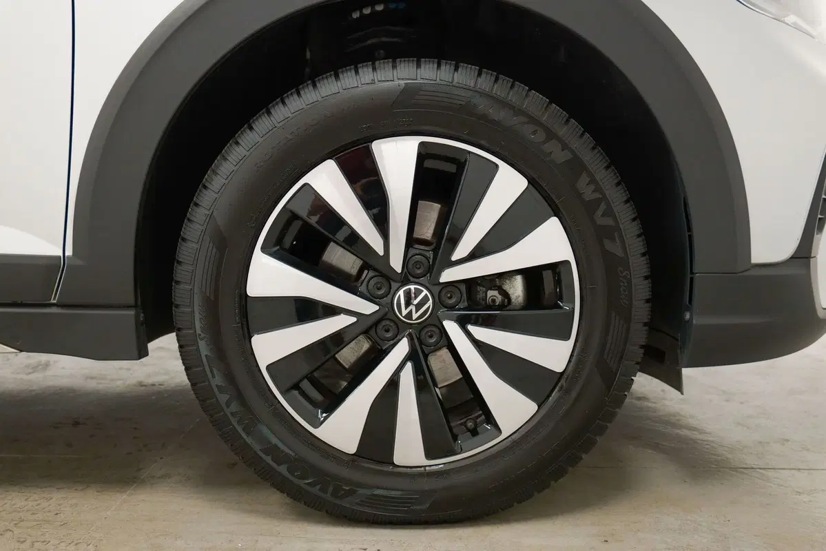 Volkswagen Taigo usata a Varese (7)