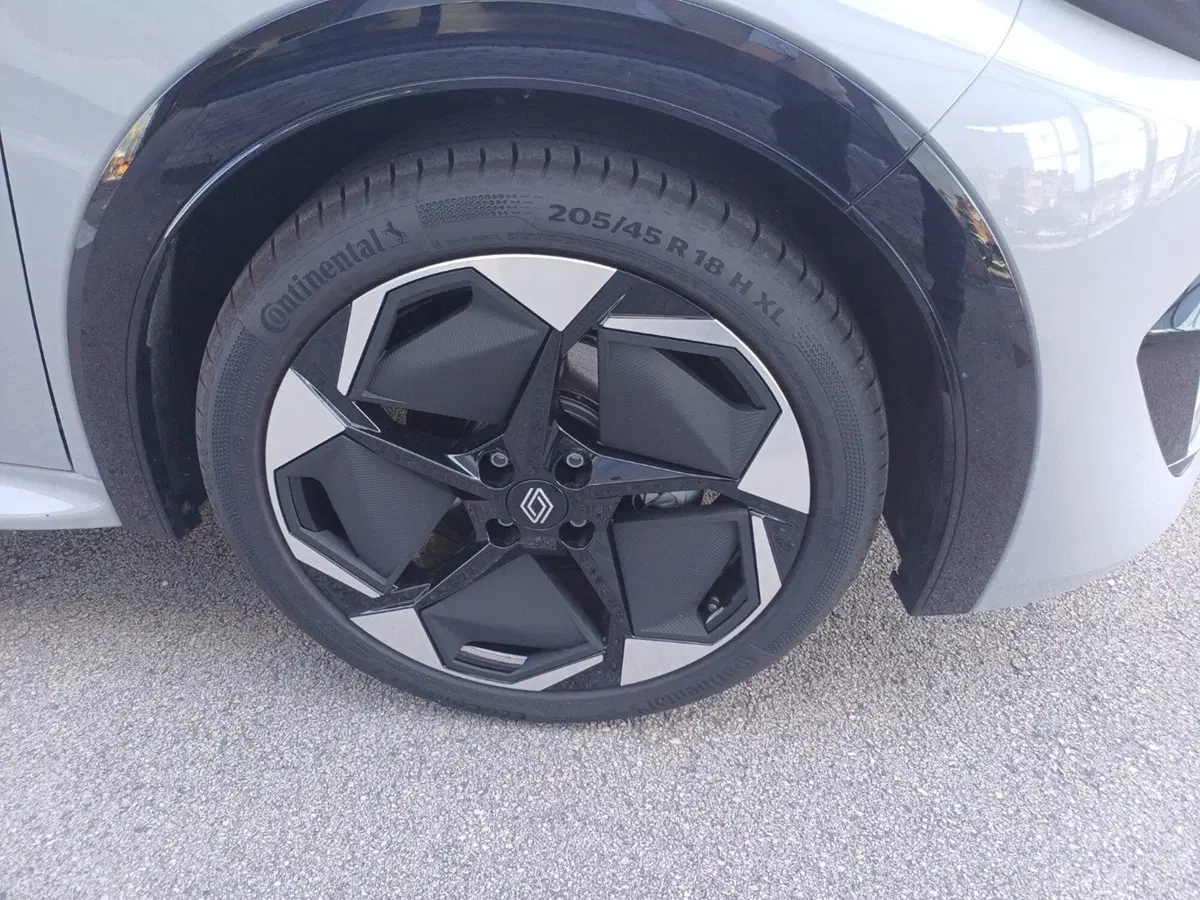 Renault Clio usata a Frosinone (8)