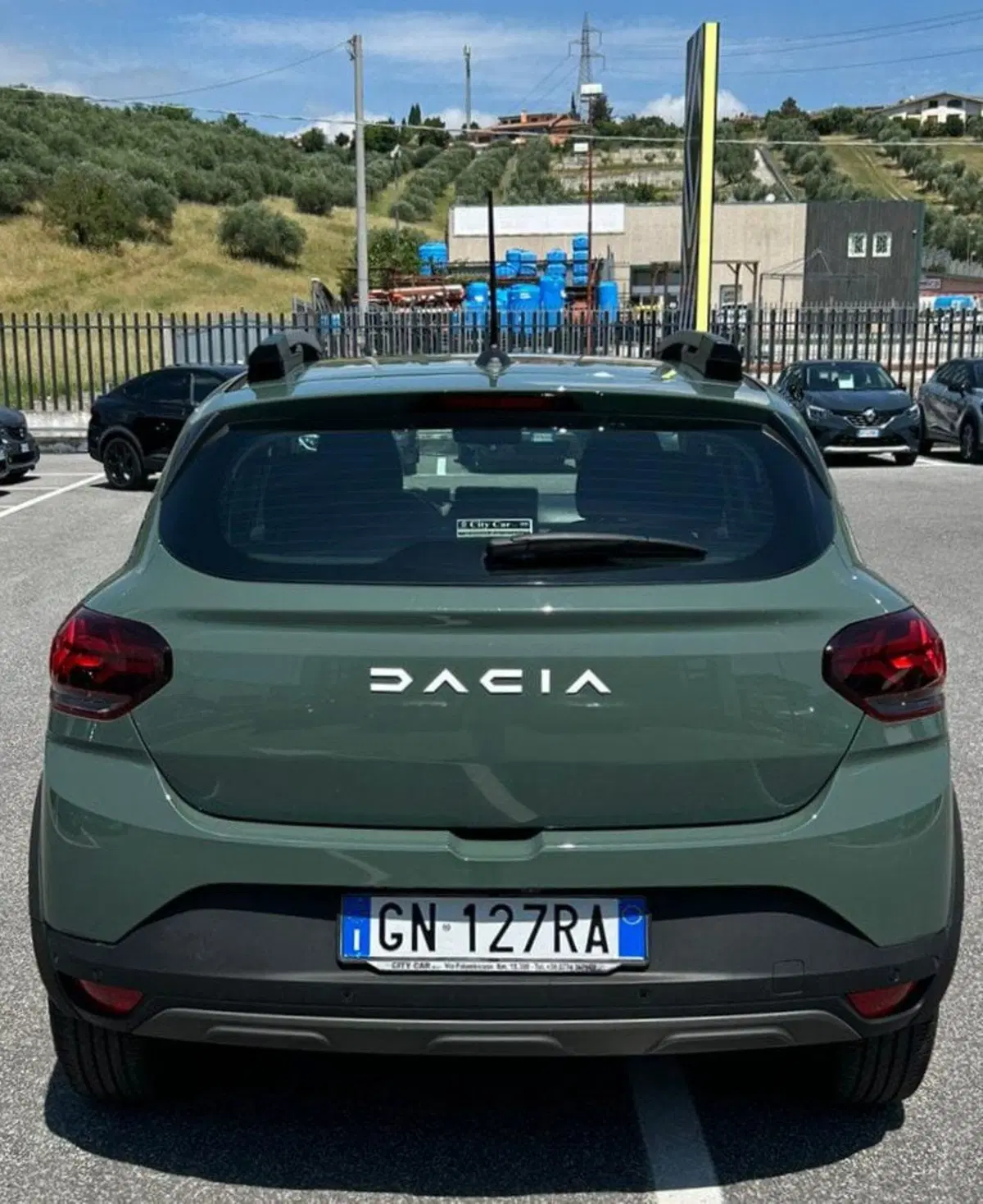 Dacia Sandero usata a Roma (3)