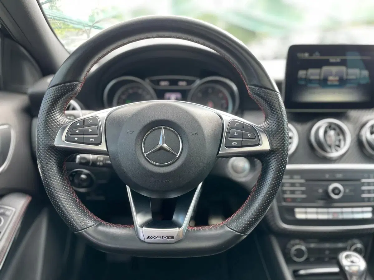 Mercedes-Benz Classe A usata a Ancona (12)