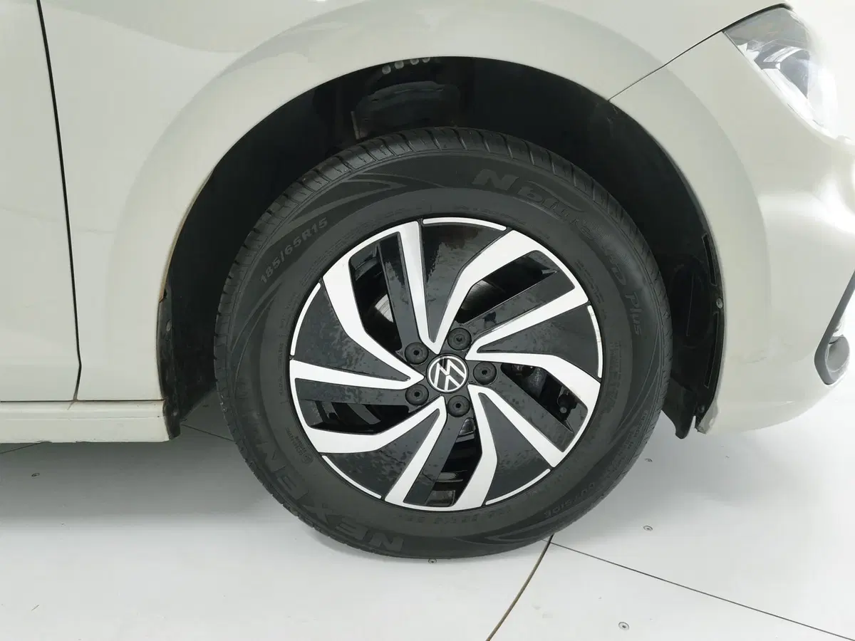 Volkswagen Polo usata a Catanzaro (7)