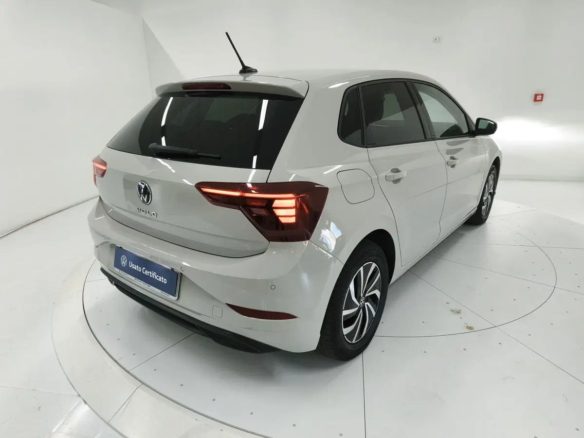 Volkswagen Polo usata a Catanzaro (8)