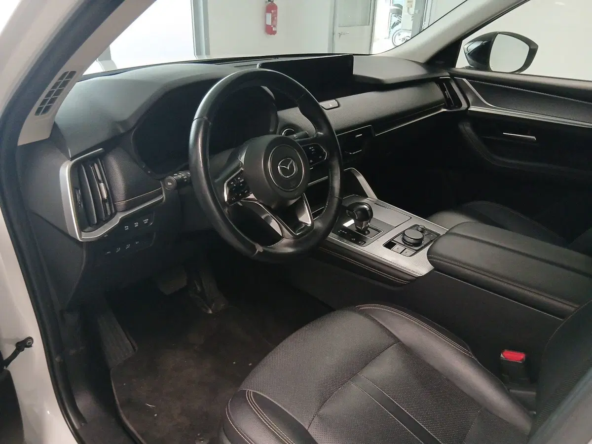 Mazda CX-60 usata a Arezzo (11)