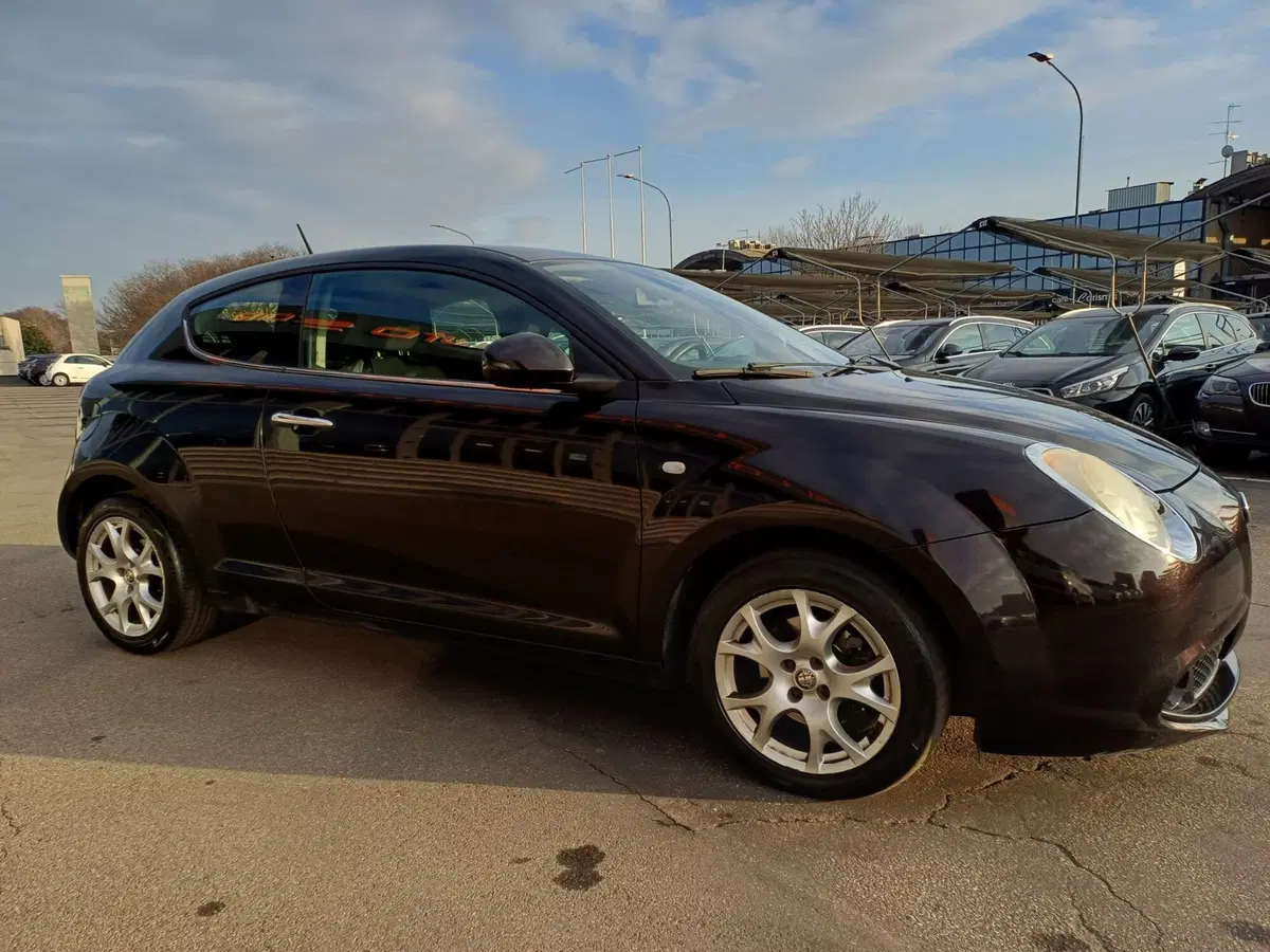 Alfa Romeo MiTo usata a Modena (2)